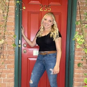 Meet your Posher, Susanna